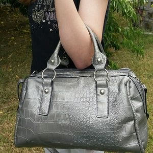 NEW LARGE BUENO HANDBAG NWOT